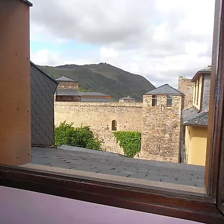 Virgen De La Encina فندق بونفيراذا