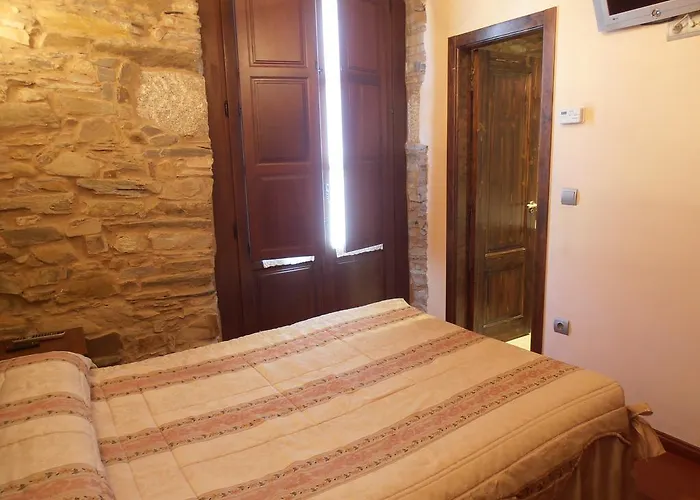 Virgen De La Encina Hotel Ponferrada