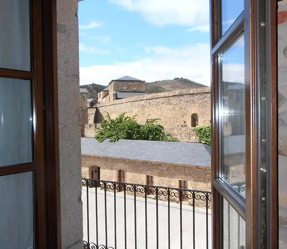 Virgen De La Encina 2* Ponferrada