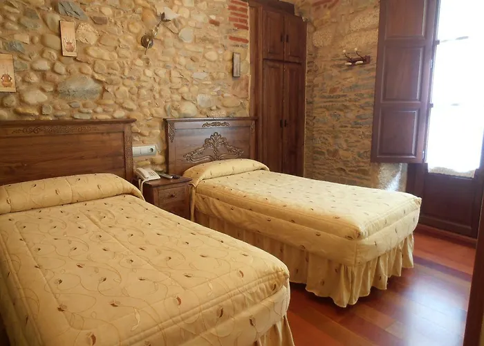 Virgen De La Encina Hotel 2*