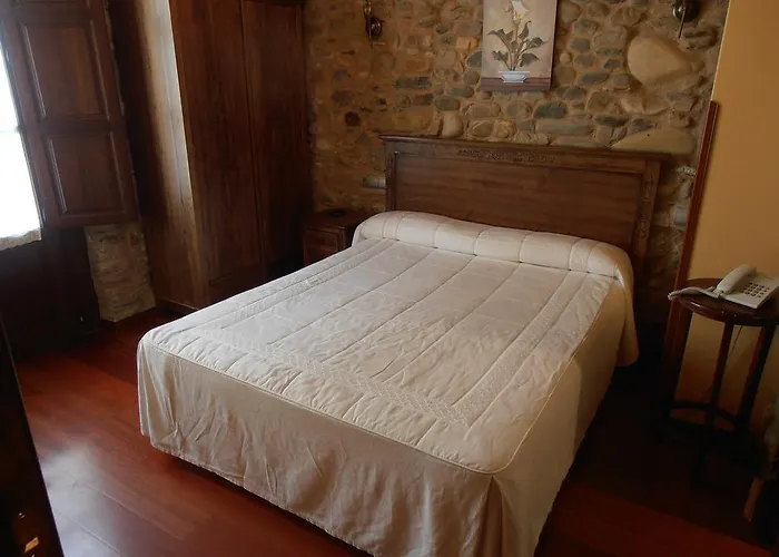 Virgen De La Encina 2* Ponferrada